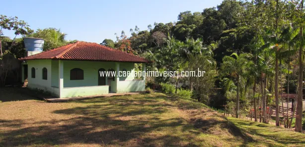 Fazenda / Sítio / Chácara com 2 Quartos à venda, 3400m² no Papucaia, Cachoeiras de Macacu