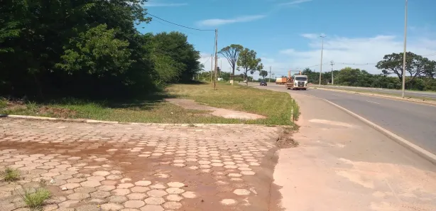 Terreno / Lote / Condomínio à venda, 513m² no Setor de Mansões do Lago Norte, Brasília