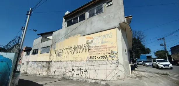 Sobrado com 4 Quartos para venda ou aluguel, 255m² no Centro, Diadema
