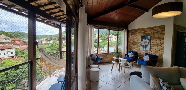 Casa de Condomínio com 4 Quartos à venda, 280m² no Badu, Niterói