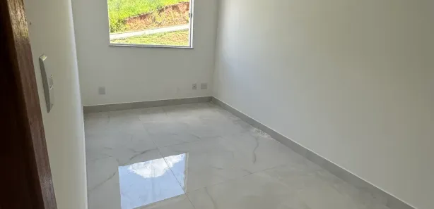 Casa com 3 Quartos para alugar, 160m² no Lagoa Santa, Governador Valadares