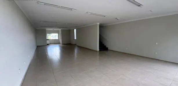 Prédio Inteiro para alugar, 300m² no Jardim Tereza, Itatiba