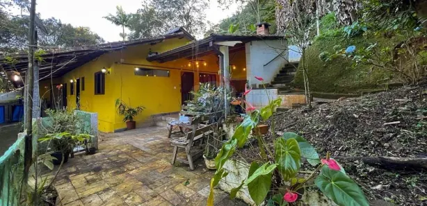 Fazenda / Sítio / Chácara com 3 Quartos à venda, 124m² no Quarta Divisão, Ribeirão Pires
