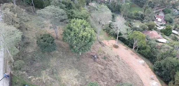 Terreno / Lote / Condomínio à venda, 3200m² no Bonsucesso, Petrópolis