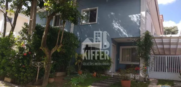 Casa de Condomínio com 4 Quartos à venda, 140m² no Badu, Niterói