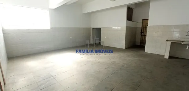 Prédio Inteiro à venda, 305m² no Parque São Vicente, São Vicente