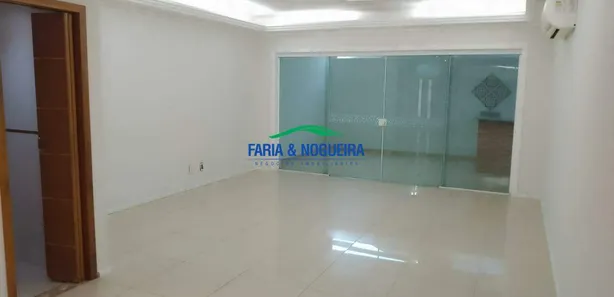 Casa de Condomínio com 3 Quartos para alugar, 130m² no Cidade Jardim, Rio Claro