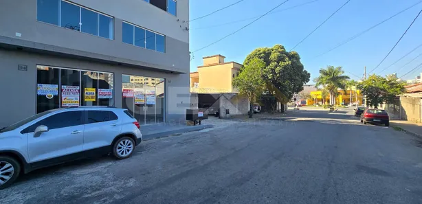 Loja / Salão / Ponto Comercial à venda, 137m² no Bom Pastor, Divinópolis