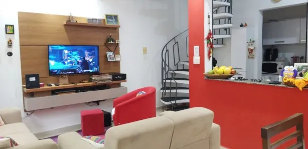 Fazenda / Sítio / Chácara com 2 Quartos à venda, 77m² no Guilhermina, Praia Grande