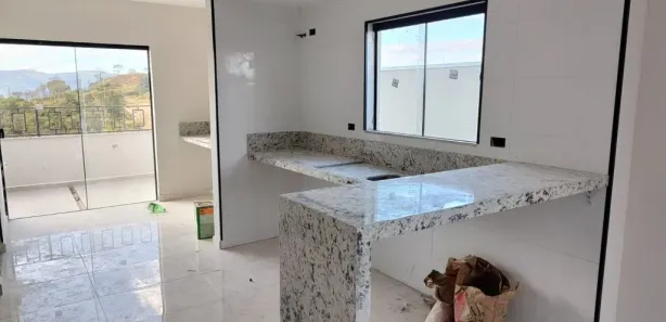 Sobrado com 3 Quartos à venda, 110m² no Jardim Bandeirantes, Poços de Caldas