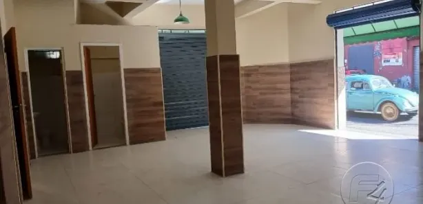 Loja / Salão / Ponto Comercial para alugar, 89m² no Centro, Resende