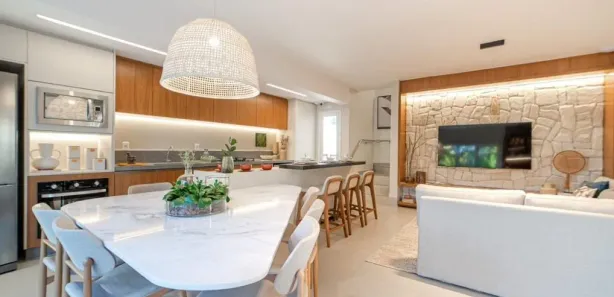 Casa de Condomínio com 4 Quartos à venda, 150m² no Jardins Berlim, Senador Canedo
