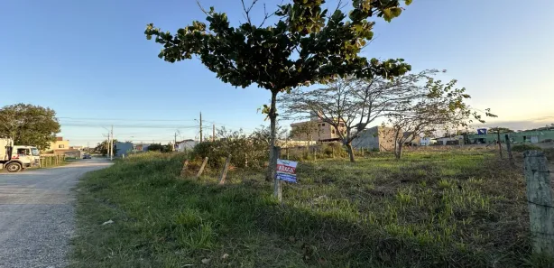 para alugar, 310m² no Itacolomi, Balneário Piçarras