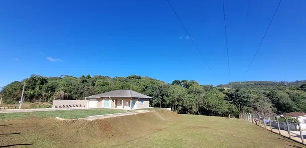 Fazenda / Sítio / Chácara com 3 Quartos à venda, 200m² no Pacotuba, Almirante Tamandaré