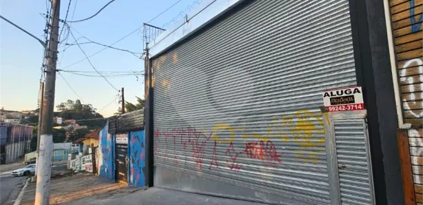 Prédio Inteiro para alugar, 200m² no Parada Inglesa, São Paulo