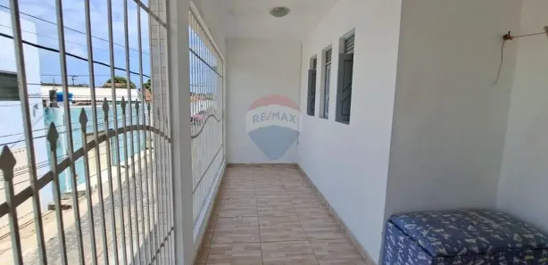 Casa com 4 Quartos à venda, 140m² no Pajuçara, Natal