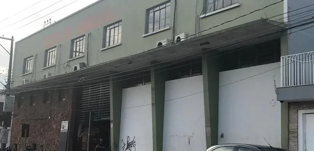 Loja / Salão / Ponto Comercial para alugar, 18m² no Centro, Araras