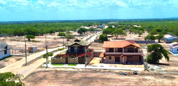 Terreno / Lote / Condomínio com 1 Quarto à venda, 250m² no , Cascavel