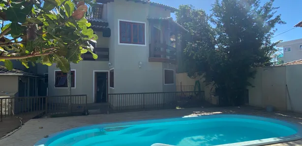 Sobrado com 3 Quartos à venda, 240m² no Costazul, Rio das Ostras