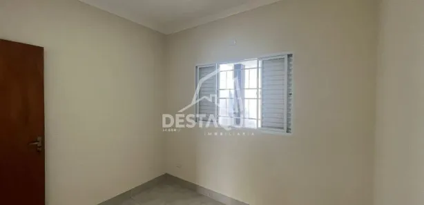 Casa com 2 Quartos para alugar, 150m² no , Regente Feijó