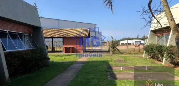 Galpão / Depósito / Armazém para venda ou aluguel, 230000m² no Imboassica, Macaé