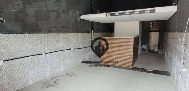 Loja / Salão / Ponto Comercial à venda, 30m² no Inhoaíba, Rio de Janeiro