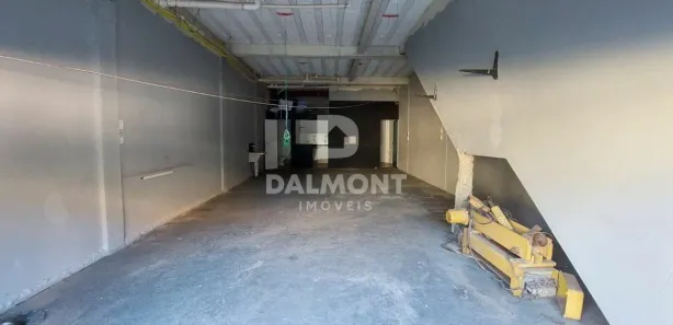 Galpão / Depósito / Armazém à venda, 108m² no Vila do Sol, Cabo Frio