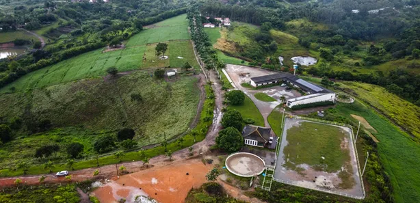 Fazenda / Sítio / Chácara à venda, 350000m² no Centro, Chã Grande