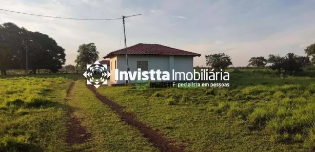 Fazenda / Sítio / Chácara à venda, 1450m² no Centro, Pium