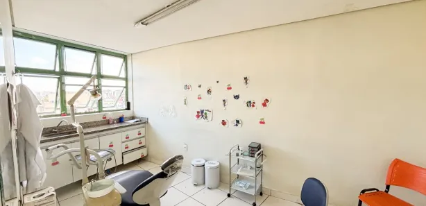 Loja / Salão / Ponto Comercial à venda, 368m² no Eldorado, Contagem