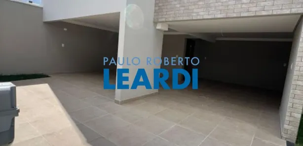 Sobrado com 3 Quartos à venda, 228m² no Jardim das Acácias, Poços de Caldas