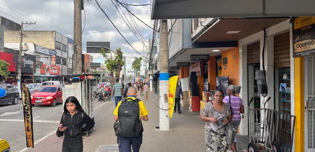 Loja / Salão / Ponto Comercial para alugar, 64m² no Centro, Itaguaí