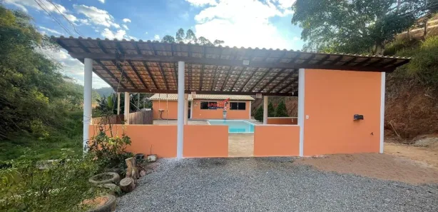 Fazenda / Sítio / Chácara com 3 Quartos à venda, 4000m² no Área Rural de Viçosa, Viçosa