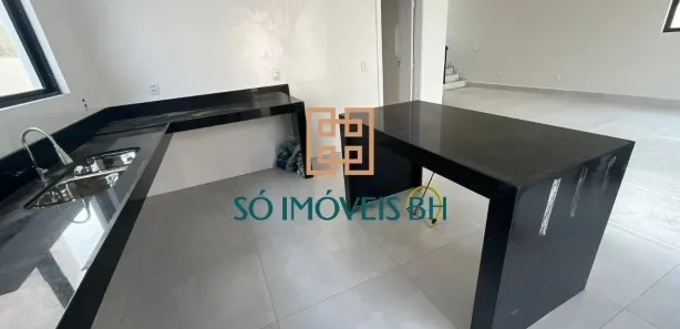 Casa de Condomínio com 2 Quartos para alugar, 176m² no Santo Antônio, Vespasiano