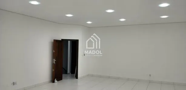 Loja / Salão / Ponto Comercial para alugar, 65m² no Centro, Ponta Grossa