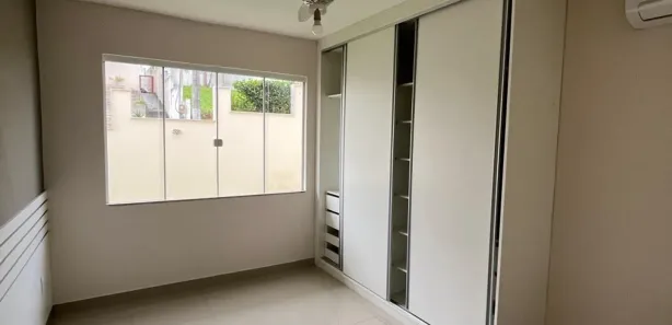 Casa de Condomínio com 4 Quartos para venda ou aluguel, 300m² no Alphaville, Rio das Ostras
