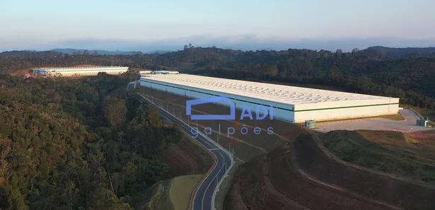Galpão / Depósito / Armazém para alugar, 6804m² no Itaquaciara, Itapecerica da Serra