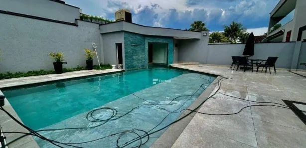 Casa de Condomínio com 5 Quartos para venda ou aluguel, 400m² no Jardim Acapulco, Guarujá