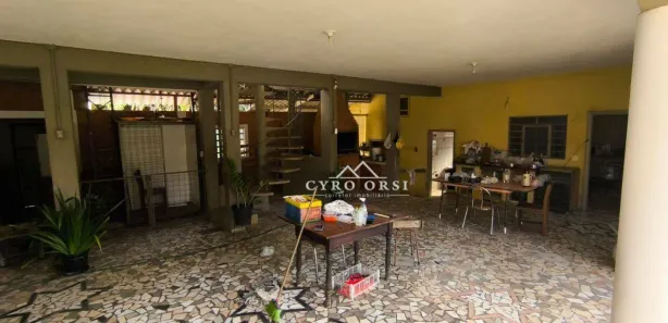 Fazenda / Sítio / Chácara com 6 Quartos à venda, 400m² no Pau D'Alhinho, Piracicaba