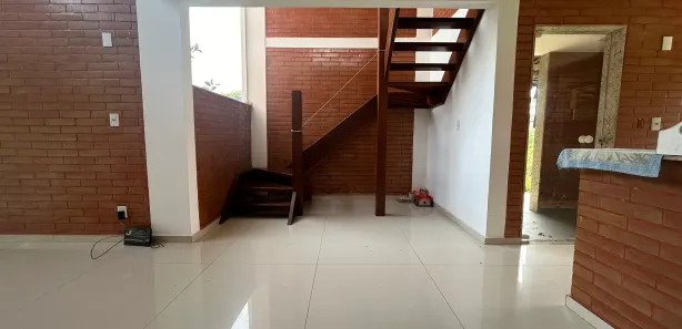 Casa de Condomínio com 5 Quartos para venda ou aluguel, 130m² no Tinguá, Nova Iguaçu