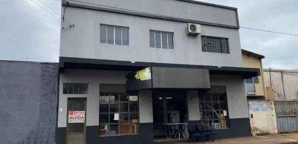 Apartamento com 2 Quartos para alugar, 105m² no Vila Industrial, Arapongas