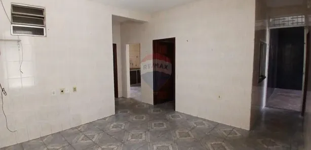 Casa com 5 Quartos à venda, 250m² no Rosa Elze, São Cristóvão