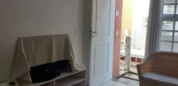 Casa de Condomínio com 3 Quartos para venda ou aluguel, 100m² no Centro, Mongaguá