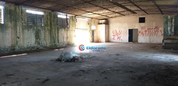 Galpão / Depósito / Armazém à venda, 423m² no Jardim Boa Vista, Hortolândia