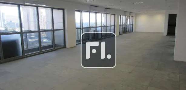 Conjunto Comercial / Sala para alugar, 159m² no Dezoito do Forte Empresarial/Alphaville., Barueri