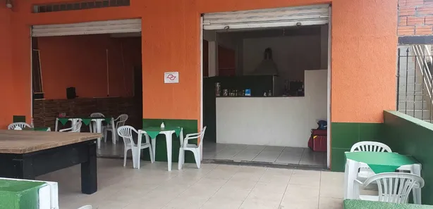 Loja / Salão / Ponto Comercial com 2 Quartos à venda, 100m² no Jardim São Pedro, Mogi das Cruzes