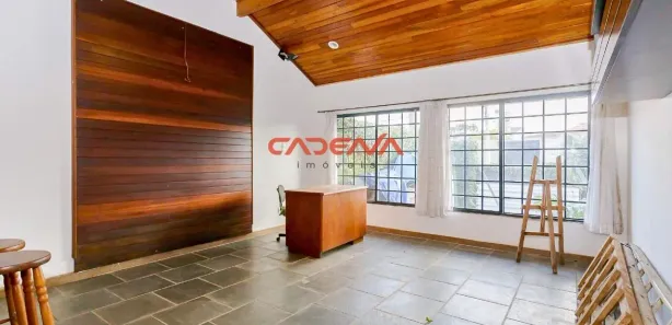 Casa com 5 Quartos para alugar, 400m² no Boa Vista, Curitiba