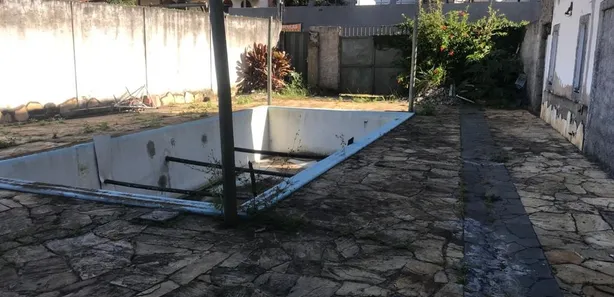 Terreno / Lote / Condomínio para alugar, 165m² no Centro, Viçosa