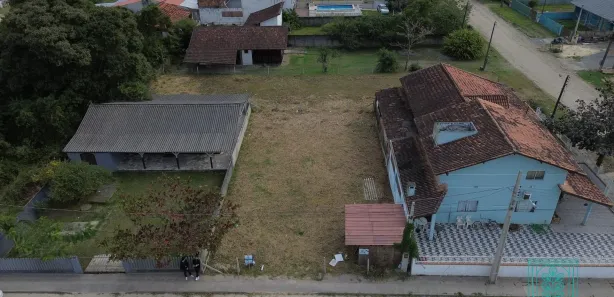 Terreno / Lote / Condomínio à venda, 168m² no Centro, Itapoá