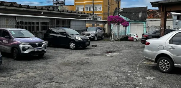 Prédio Inteiro à venda, 1050m² no Brotas, Salvador